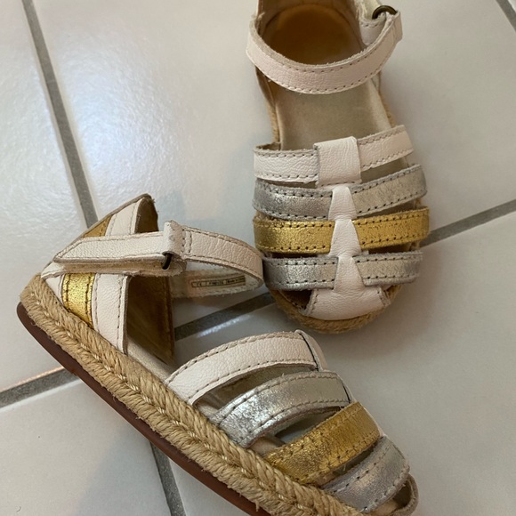 UGG Other - ⭐️HP⭐️UGG espadrilles for your little fashionista!